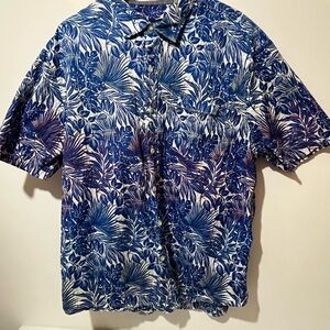 Tommy Bahama Blue and White Casual Button Down Shirt with Tropical Pattern
